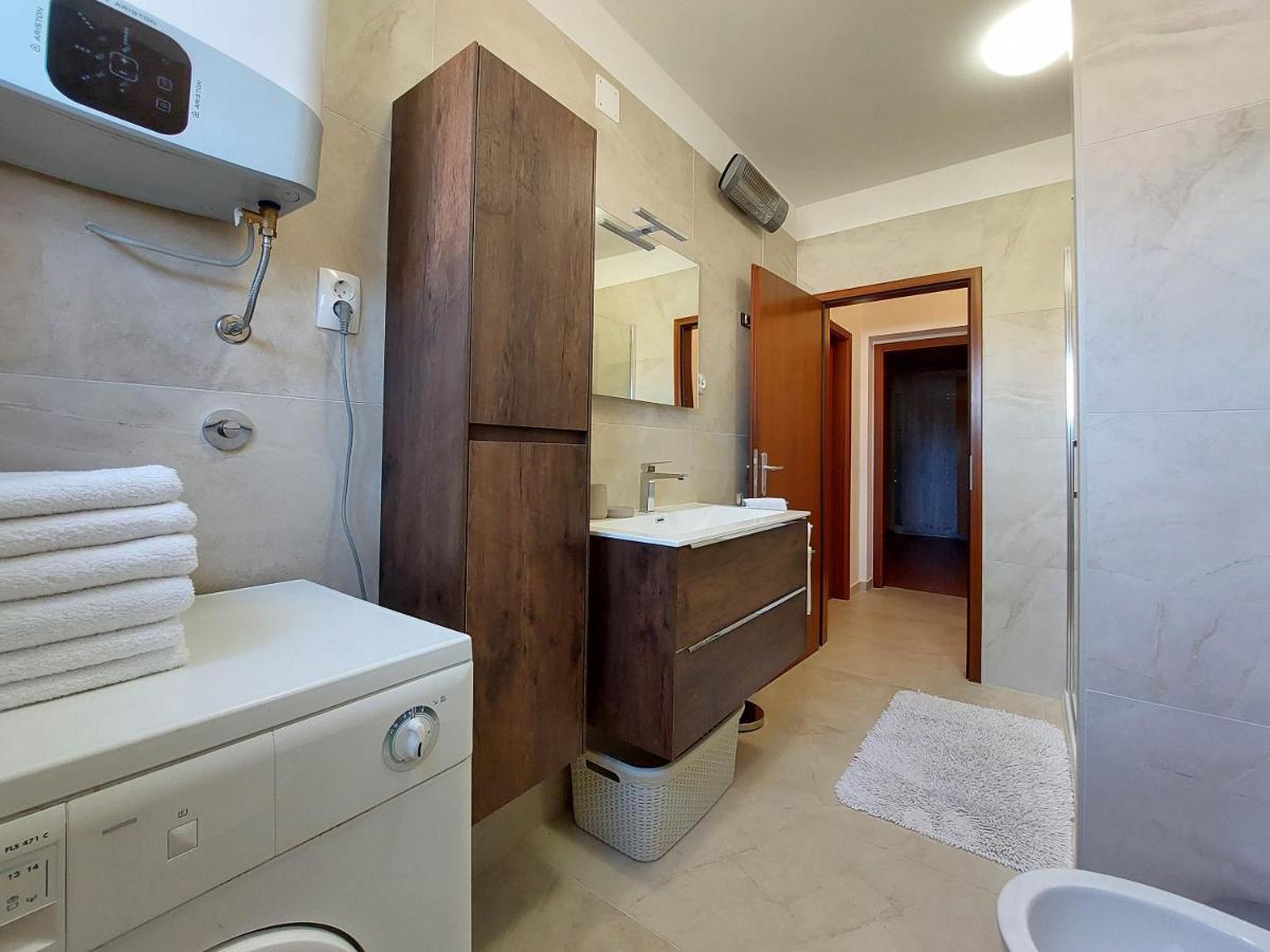 Apartment Neda Пунат Экстерьер фото