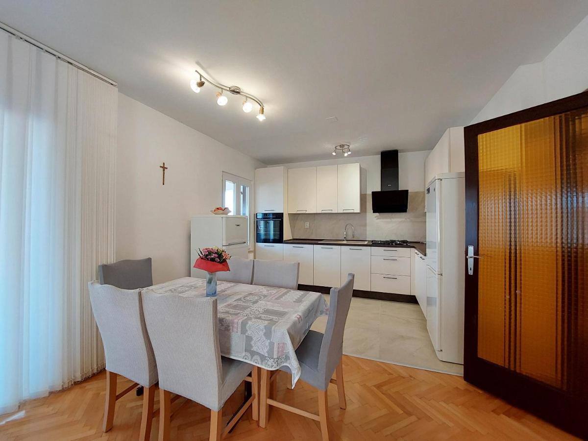 Apartment Neda Пунат Экстерьер фото