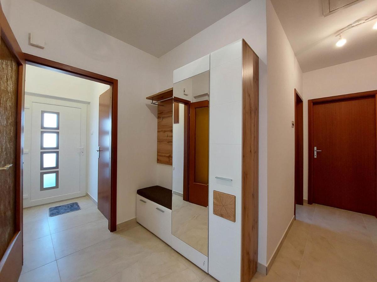Apartment Neda Пунат Экстерьер фото