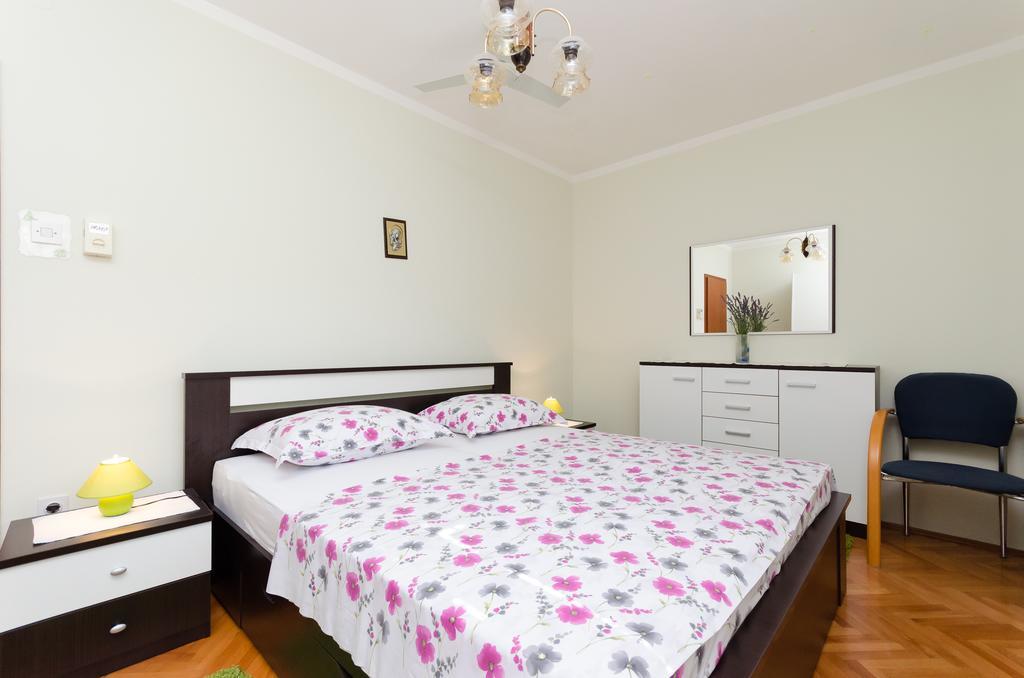 Apartment Neda Пунат Экстерьер фото