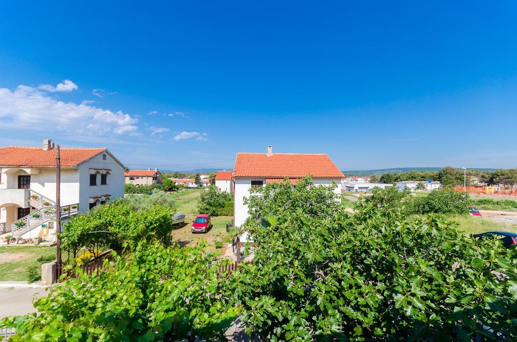 Apartment Neda Пунат Экстерьер фото